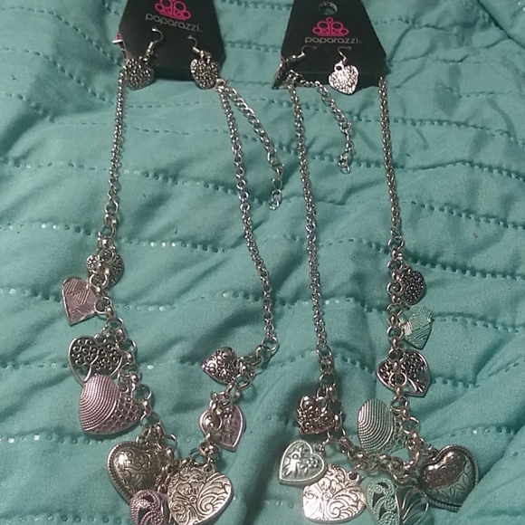 Necklaces - Picture 6 of 7